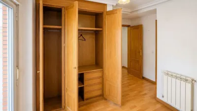 Flat on Calle del Ebro photo 38