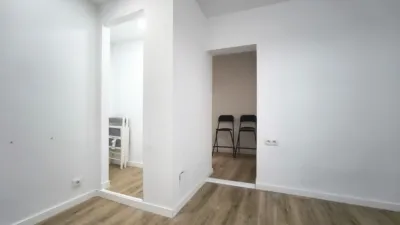 Apartment on Calle de Miralparque photo 2