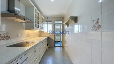 Apartment on Ctra. de Carmona-Miraflores photo 9