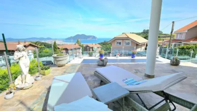 Chalet on Calle El Mirador photo 3