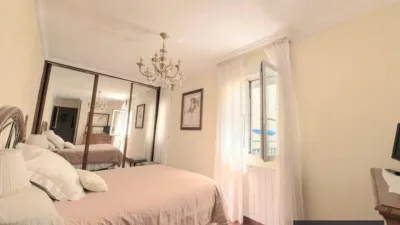 Apartment on Calle del General Castaños, 19 photo 11