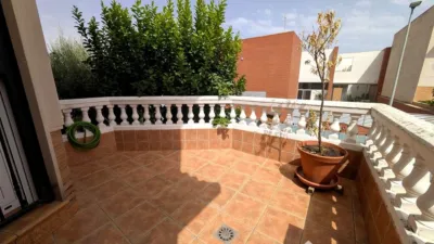 Chalet on Calle de Alemania photo 12