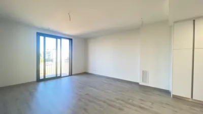 Apartment on Carrer de Cèsar Martinell I Brunet photo 29
