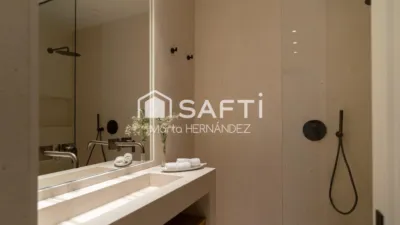 Apartment in Palacio photo 32