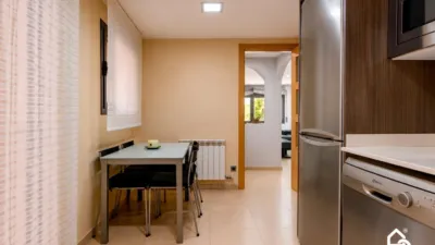 House in Centre photo 8
