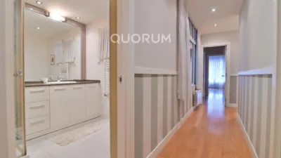 Apartment on Calle de Buenos Aires photo 27