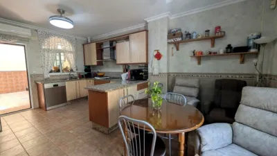 Chalet on Calle de Alemania photo 13