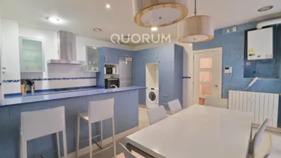 Apartment on Calle de Buenos Aires photo 42