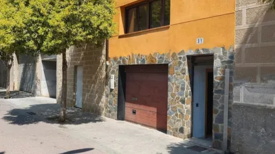 House in Centre photo 36