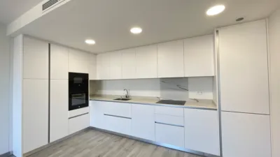 Apartment on Carrer de Cèsar Martinell I Brunet photo 8