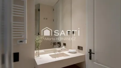 Apartment in Palacio photo 39