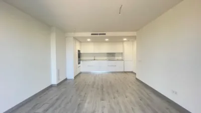 Apartment on Carrer de Cèsar Martinell I Brunet photo 11