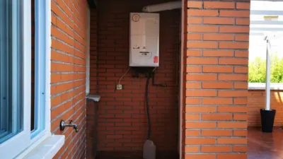 Piso en calle Rosalia de Castro photo 12