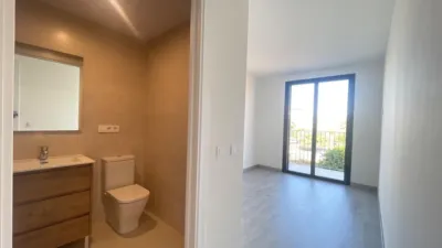 Apartment on Carrer de Cèsar Martinell I Brunet photo 5