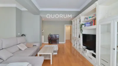Apartment on Calle de Buenos Aires photo 13