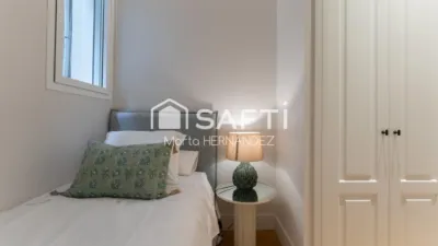 Apartment in Palacio photo 43
