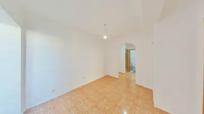 Apartment in Canillejas photo 3