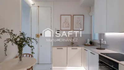 Apartment in Palacio photo 13