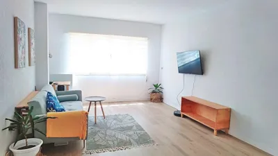 Apartment in Travesía de Juan Carlos I photo 10