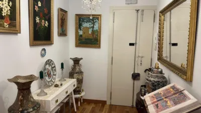 Apartment on Calle de Isabel 'La Católica' photo 2