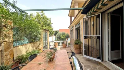 Chalet on Calle de Alemania photo 3