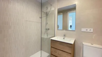 Apartment on Carrer de Cèsar Martinell I Brunet photo 23