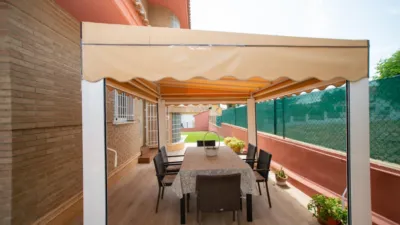 Chalet on Calle Rio Turia photo 21