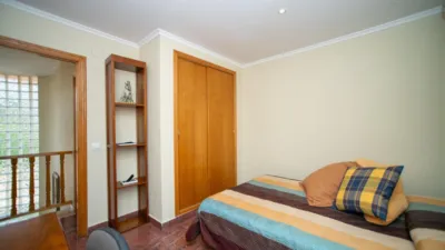 Chalet on Calle Rio Turia photo 34