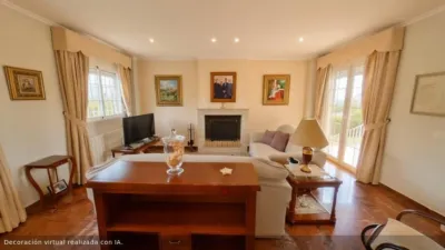 Chalet on Calle Rio Turia photo 4