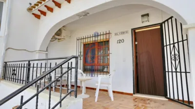 Terraced house on Calle Áncora, No. 120 photo 2