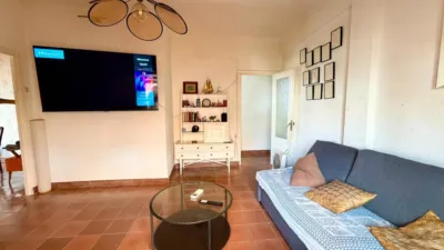 Apartment on Calle Jesús de Perceval photo 8