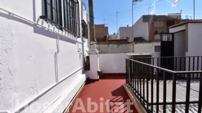 House on Carrer de l'Ateneo Mercantil photo 23
