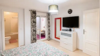 Apartment on Calle de Catania photo 13