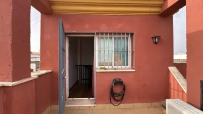 Duplex on Sor Ángela de la Cruz Street photo 11