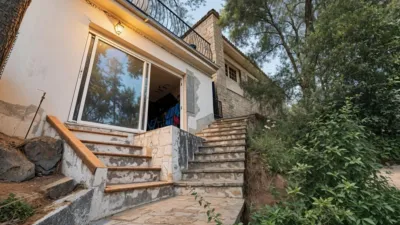 Chalet on Calle Monte Pinar photo 30