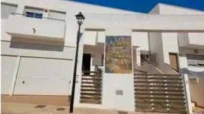 Apartment on Calle de la Estepa photo 10
