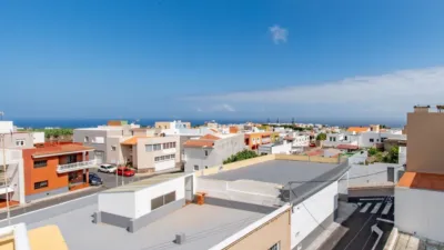 Penthouse on Avenida de la Constitución photo 15