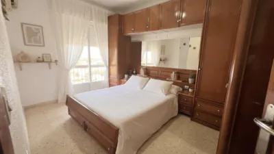 Apartment in La Carlota photo 9