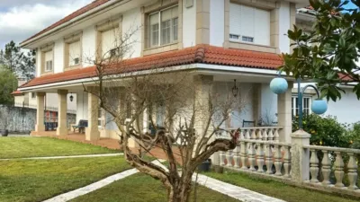 Casa – Santiago de Compostela, Santiago - Más