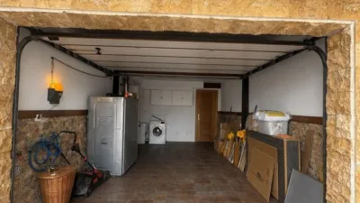 Semi-detached house on Calle Barrio de la Lombana photo 24