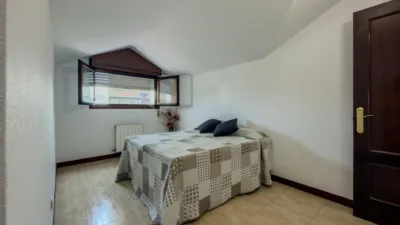 Top Floor Apartment in Somo photo 14