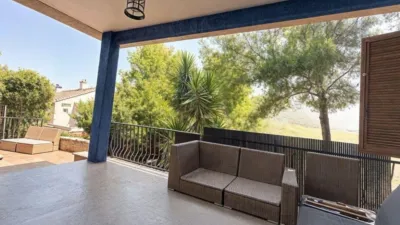 Chalet on Calle Monte Pinar photo 27