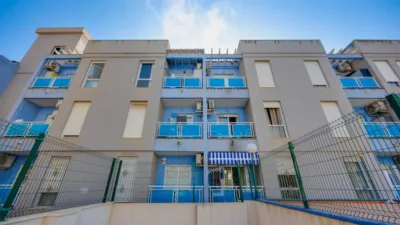 Apartment on Calle de María Gil Vallejos photo 28