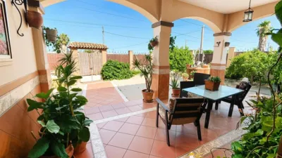 Chalet on Avenida de la Marina photo 4