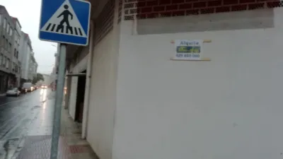 Local comercial en alquiler en Centro - Más