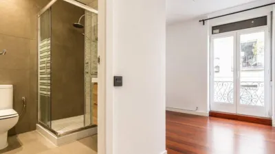 Flat on Calle de la Magdalena photo 2