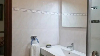 Apartment at Calle Alfereces Provisionales, 4 photo 17