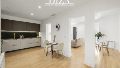 Apartment on Toledo Street photo 7