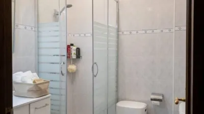 Apartment at Calle Alfereces Provisionales, 4 photo 16