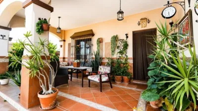Chalet on Avenida de la Marina photo 3
